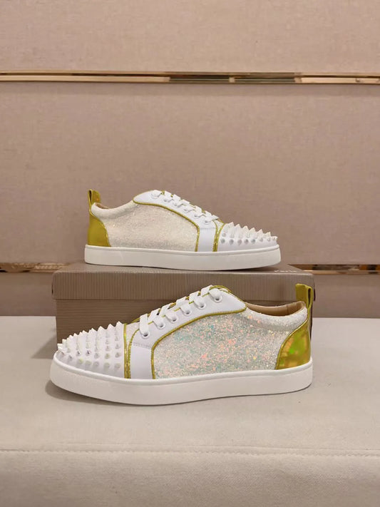 CHRISTIAN LOUBOUTIN || White Leather Veira Spikes Sneakers