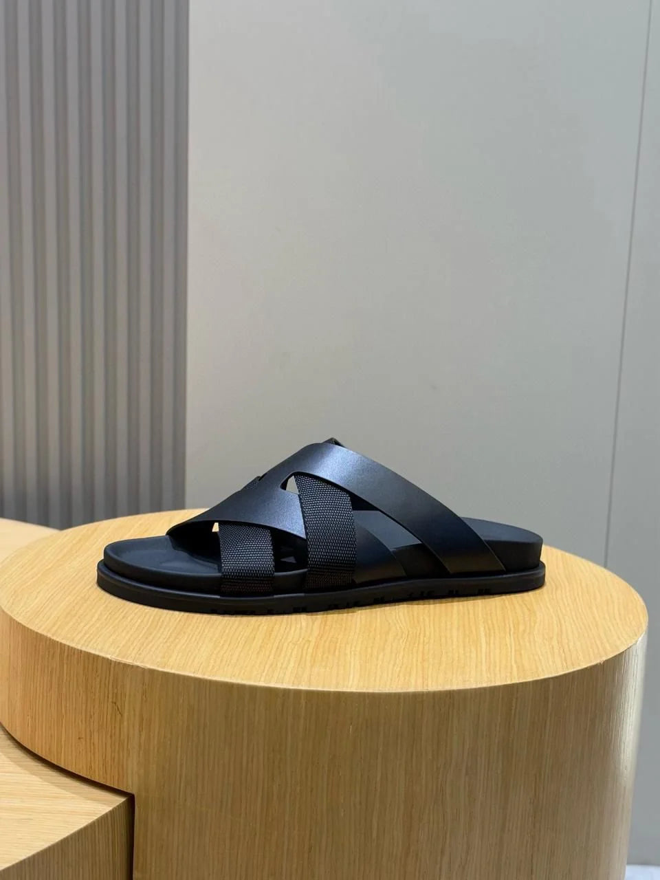 HERMES || Black Cross-Strap Leather Sandals- FASHION MYST