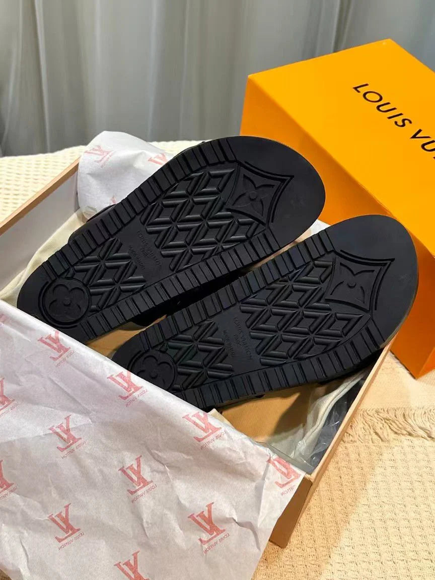 LOUIS VUITTON || Bom Dia Comfort Mule Slipper- FASHION MYST