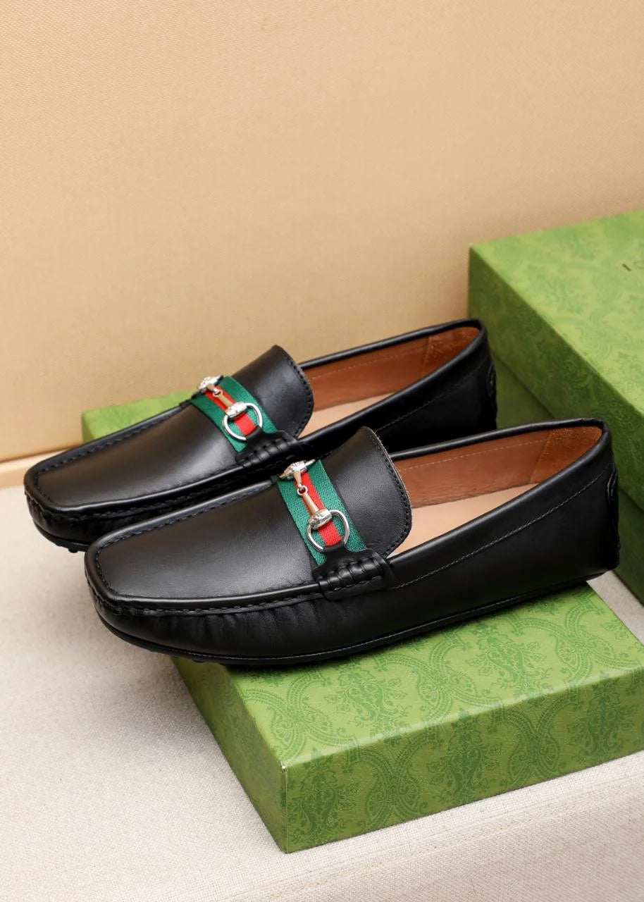 GUCCI || Men's Horsebit Web Loafers - Black Leather with Green/Red Stripe