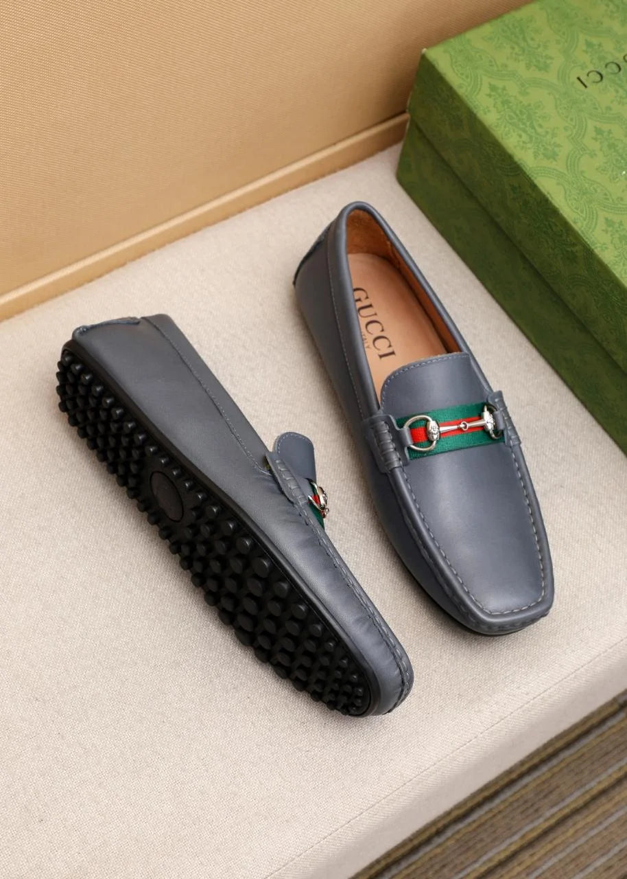 Gucci Grey Suede Slip-On Loafers with Red and Black Web Accent GUCCI Black Suede Horsebit w/Green & Red Web LOAFERS SHOES 6  main image 4
