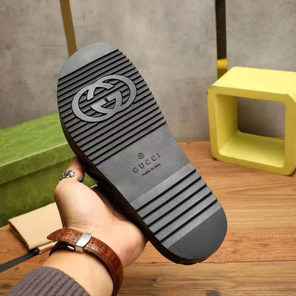 GUCCI || Men's Web Stripe Leather Thong Sandals - Black