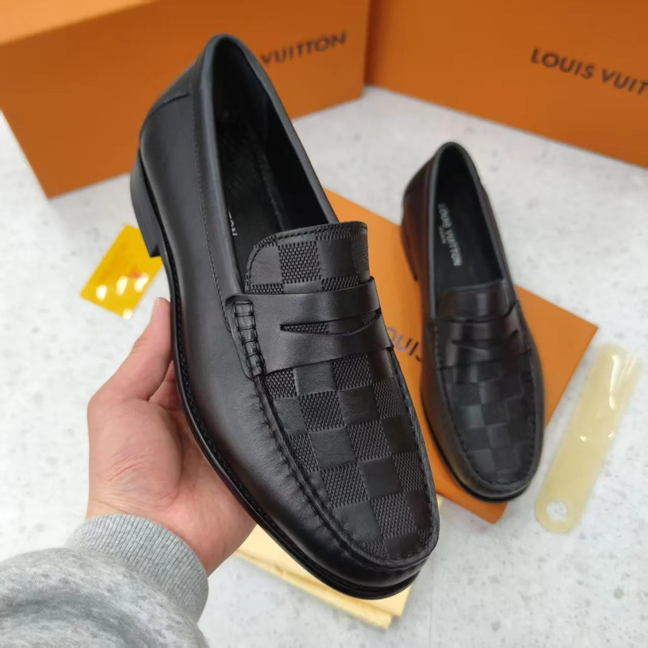 LOUIS VUITTON || Technical Mesh and Leather Low-Top Trainer with Signature Branding