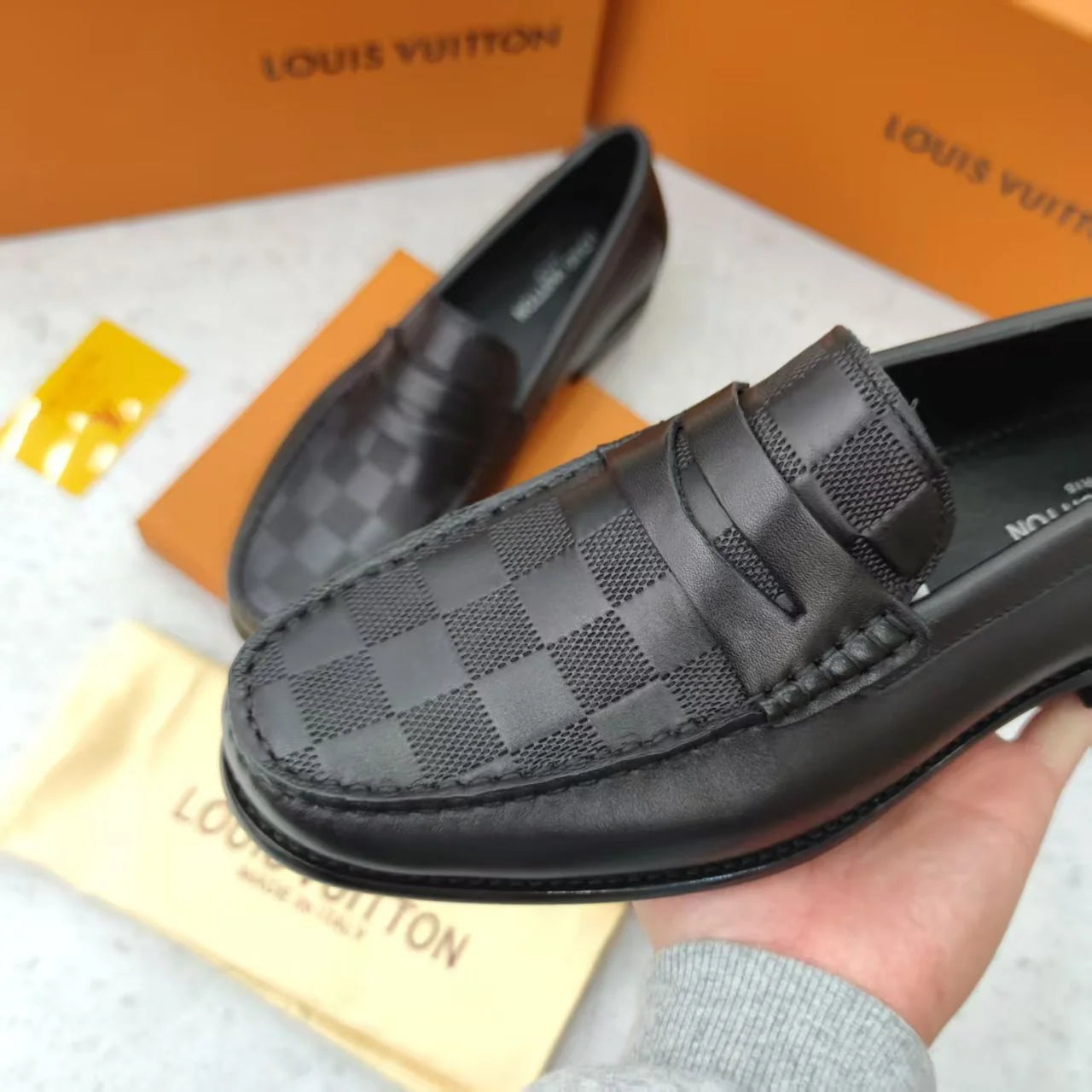 LOUIS VUITTON || Technical Mesh and Leather Low-Top Trainer with Signature Branding
