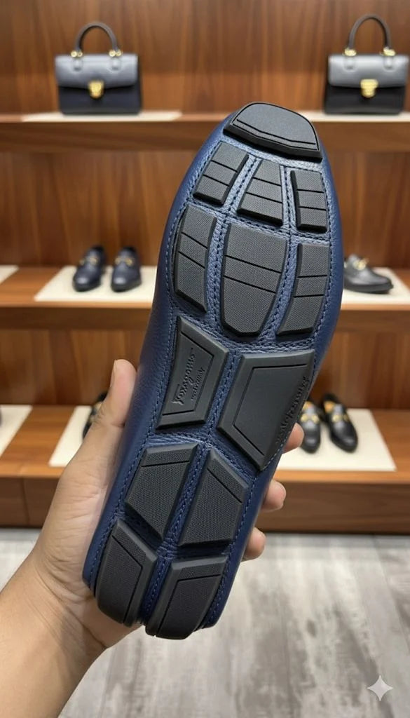 SALVATORE FERRAGAMO || Blue Grained Leather Gancini Loafers - FASHION MYST