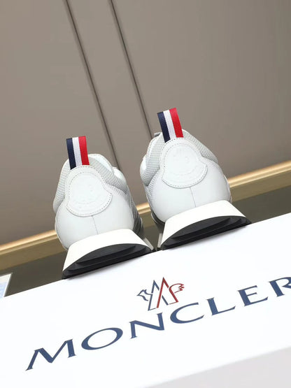 MONCLER || Men’s Lite Runner Low-Top Sneakers - Grey/White Mesh & Leather
