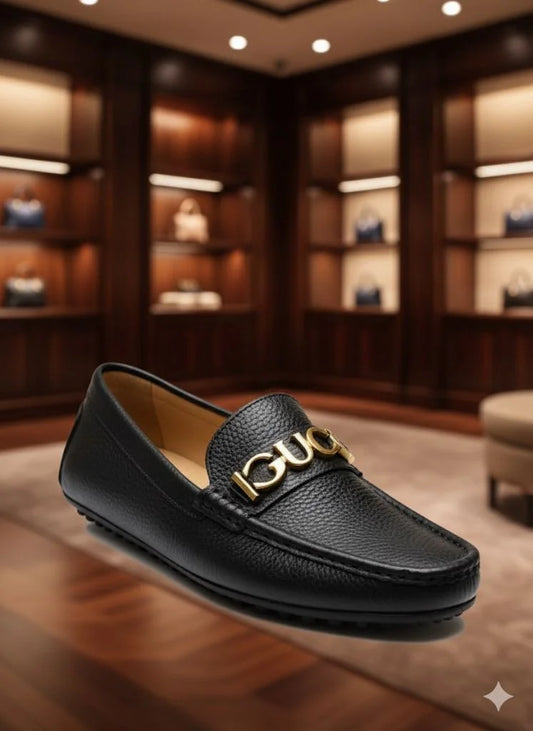 GUCCI || Men's Black Grained Leather Loafers with Gold GUCCI Script Logo - FASHION MYST