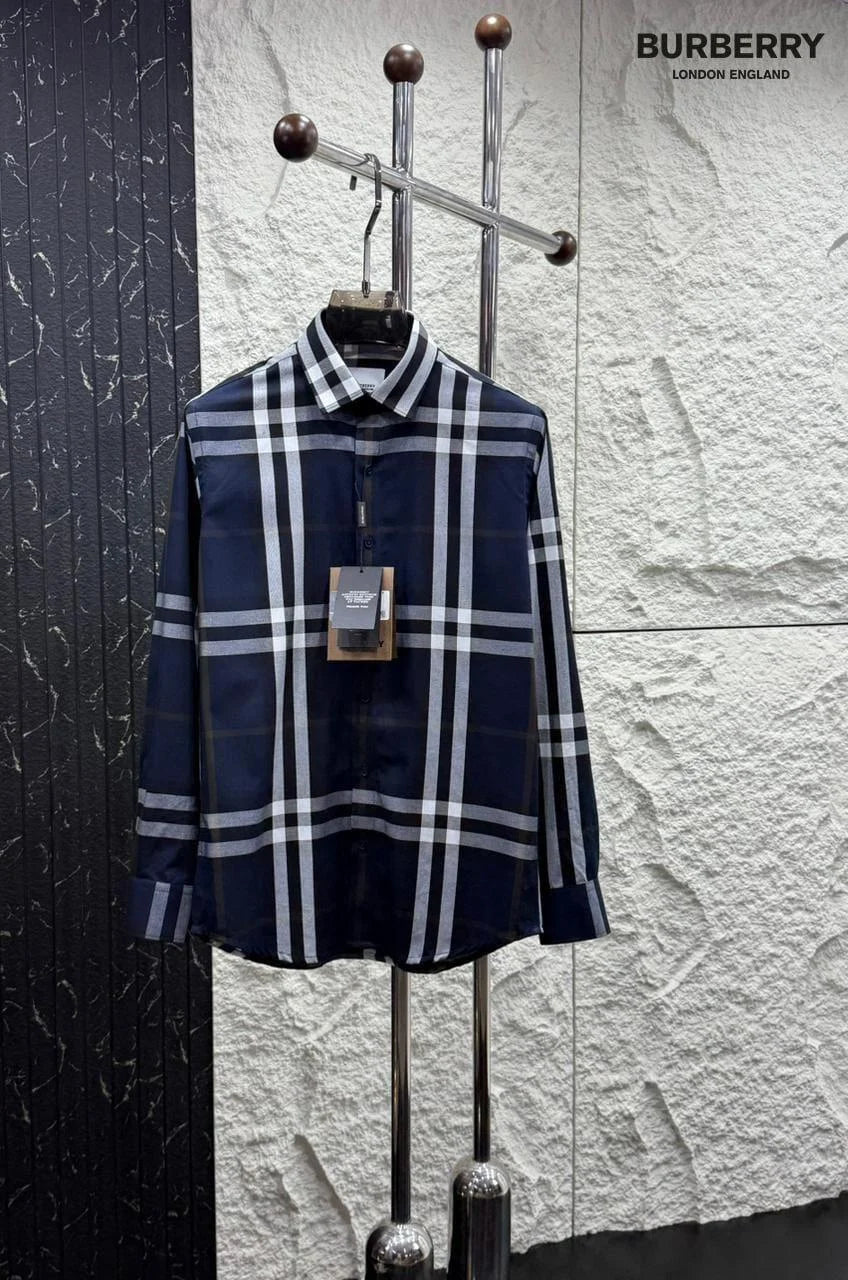 BURBERRY LONDON ||  Men’s Button-Down Shirt – Plaid Check – Slim Fit