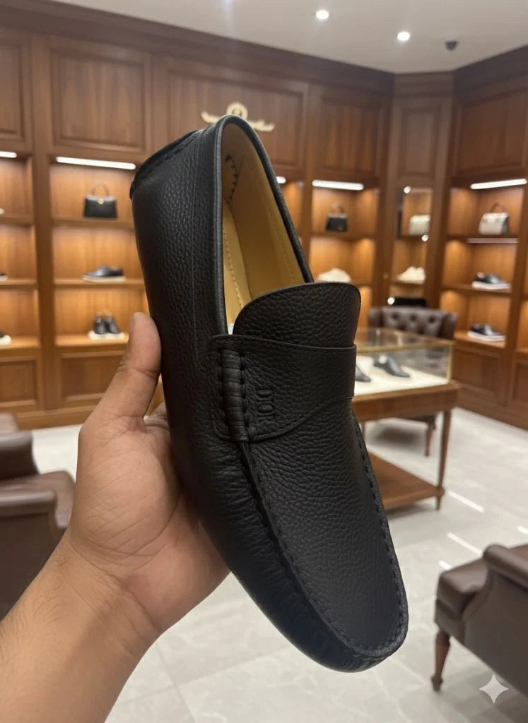 CHRISTIAN DIOR || Timeless Moccasin in Midnight Black Grained Leather Loafer