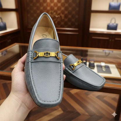 GUCCI ||  Men’s Leather Driver Loafers in Dove Grey