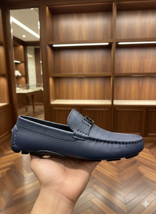 CHRISTIAN DIOR || Signature Details: The CD Icon Blue Loafer