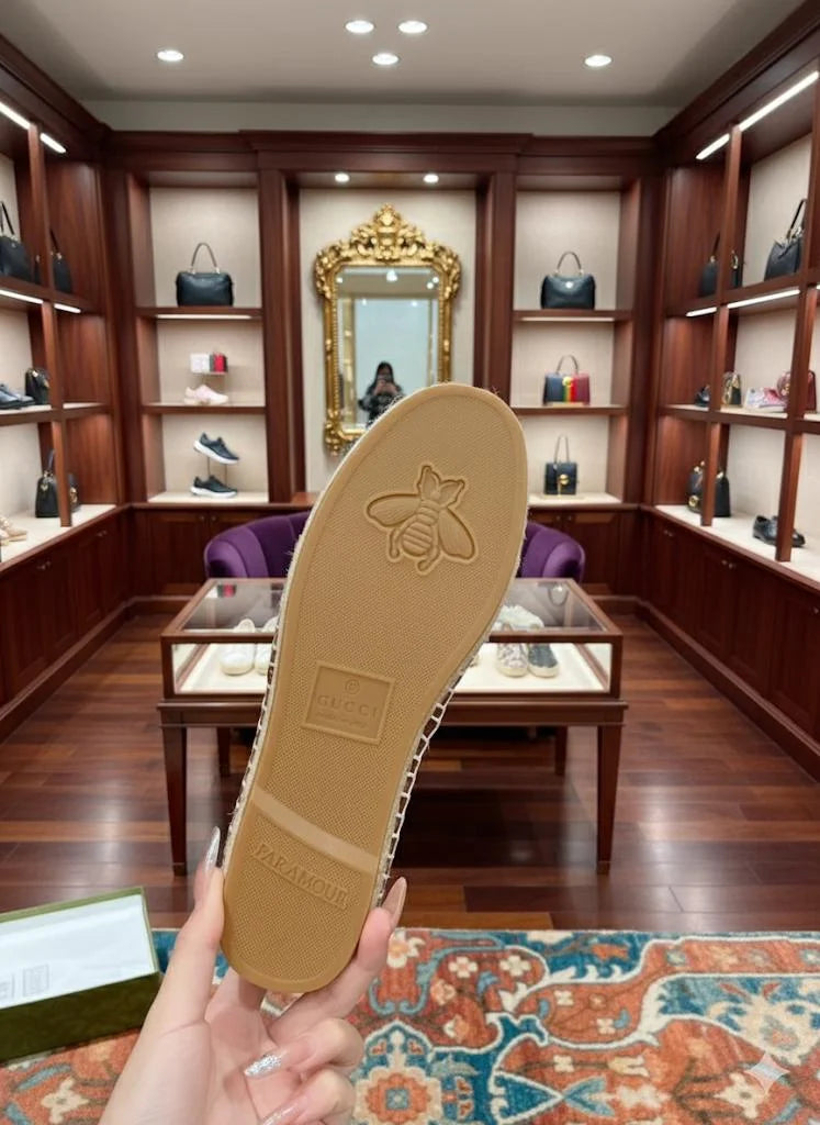 GUCCI || Women's Striped Canvas Espadrilles with Script Logo – Navy & Red