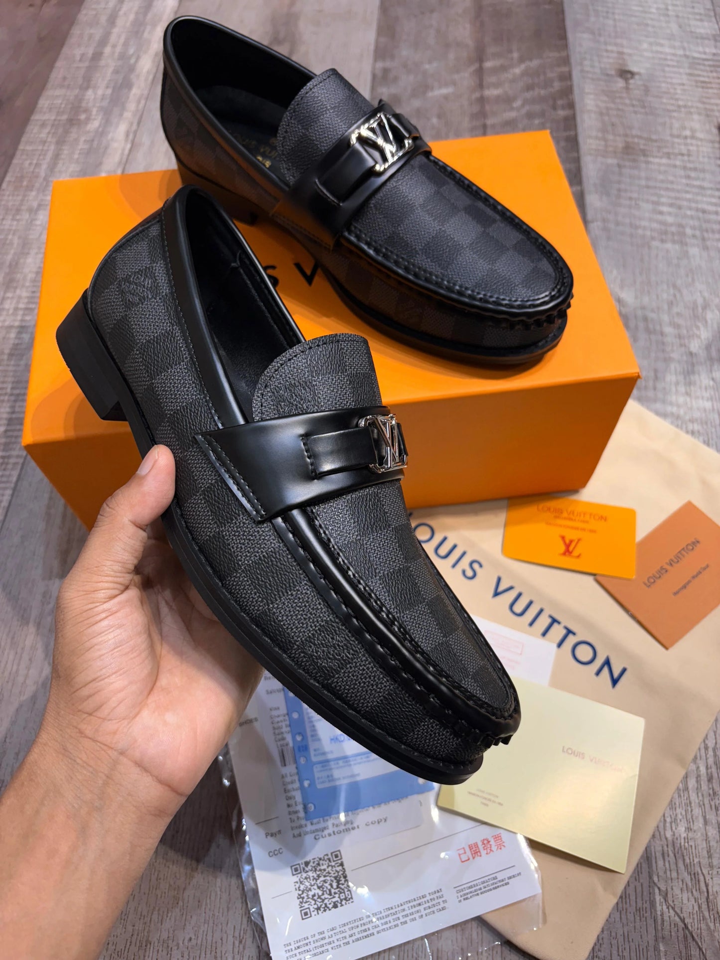 LOUIS VUITTON || Men's Damier Ebene Leather Loafers (Brown/Black)