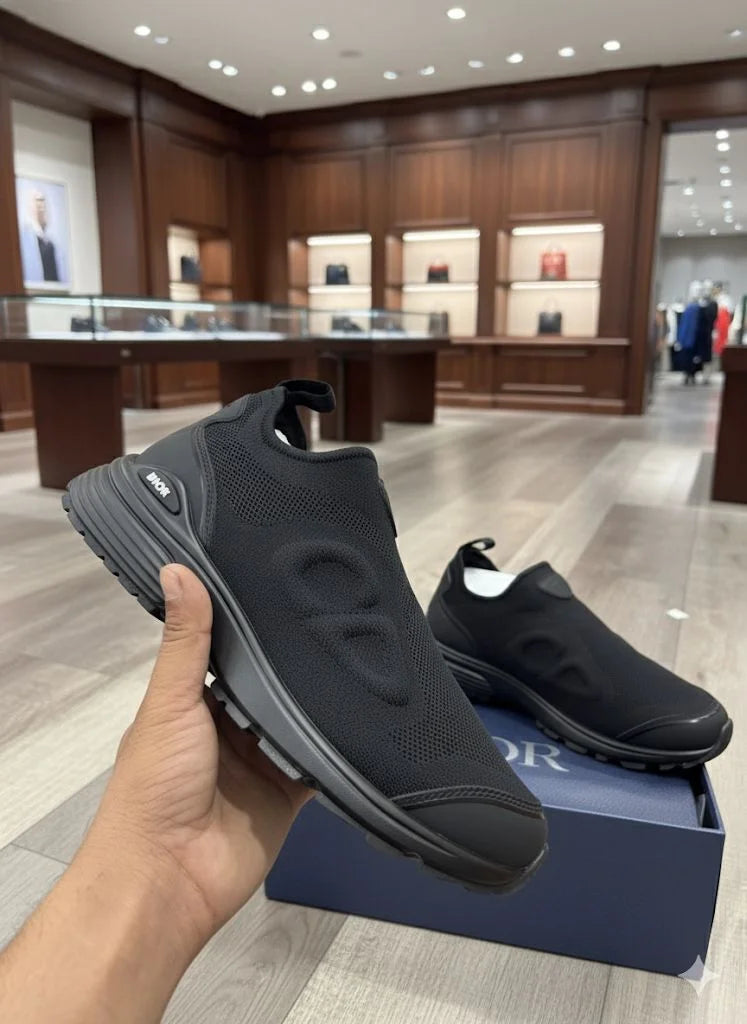 CHRISTIAN DIOR || Dior B30 Slip-On Sneaker in Black Technical Mesh Sneaker