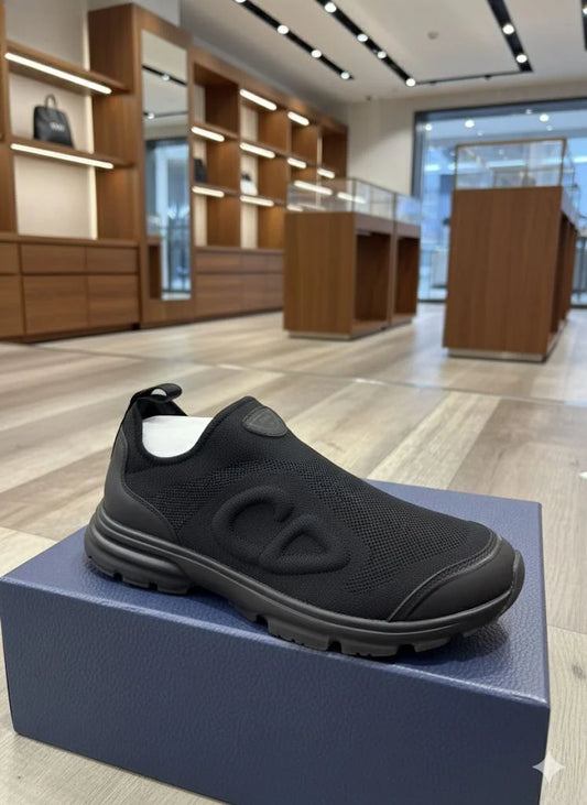CHRISTIAN DIOR || Dior B30 Slip-On Sneaker in Black Technical Mesh Sneaker