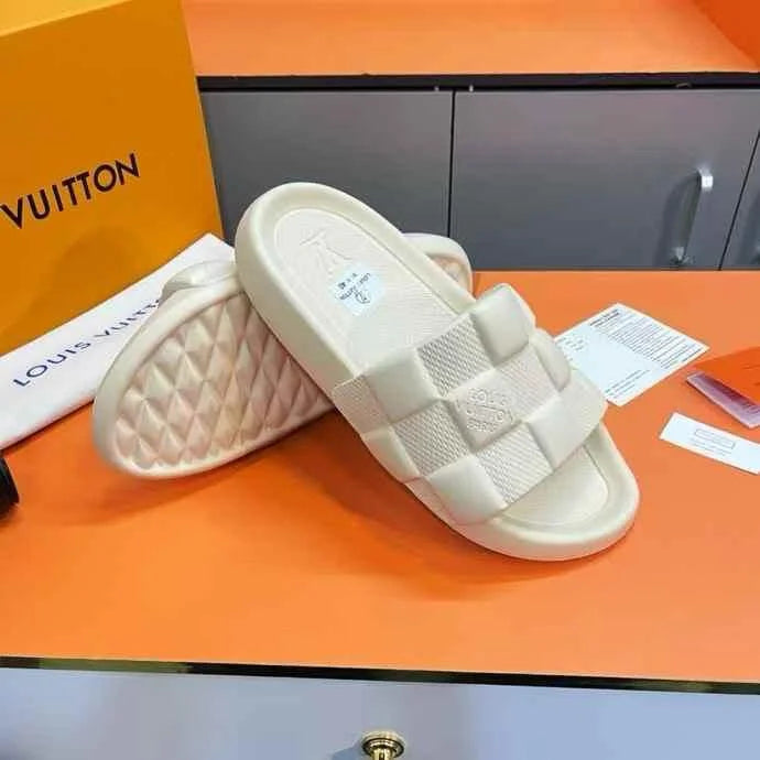 LOUIS VUITTON || Damier Pattern Rubber Pool Sliders - Ivory/Off-White - FASHION MYST