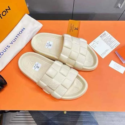 LOUIS VUITTON || Damier Pattern Rubber Pool Sliders - Ivory/Off-White - FASHION MYST