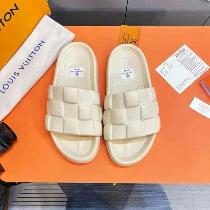 LOUIS VUITTON || Damier Pattern Rubber Pool Sliders - Ivory/Off-White - FASHION MYST