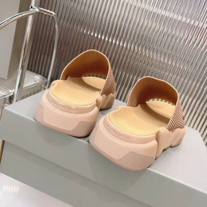BALENCIAGA || Speed Knit Slide Sandals in Beige – Chunky Logo Mules