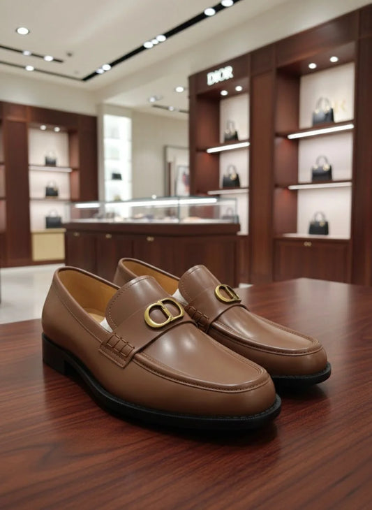 CHRISTIAN DIOR || Dior Boy Loafers in Cognac Leather with Gold-Finish CD Signature
