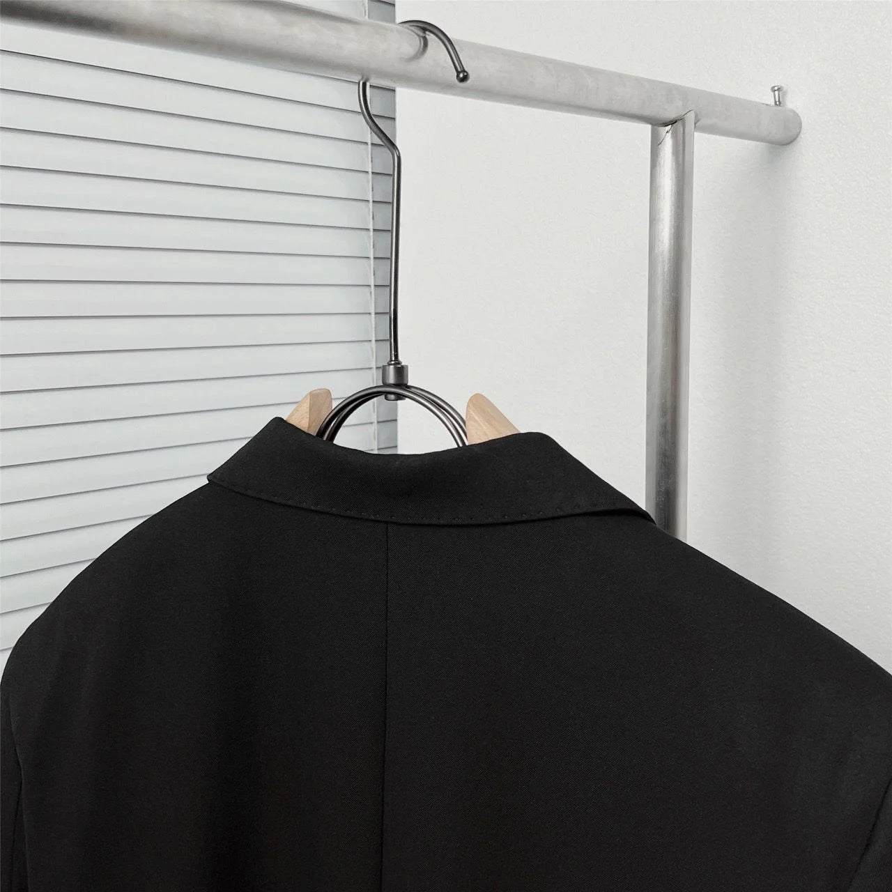 DOLCE & GABBANA || Black Slim-Fit Blazer and Trousers Set with Metallic Logo Patch & Gold Crest