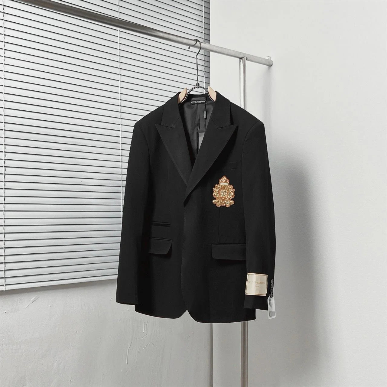 DOLCE & GABBANA || Black Slim-Fit Blazer and Trousers Set with Metallic Logo Patch & Gold Crest