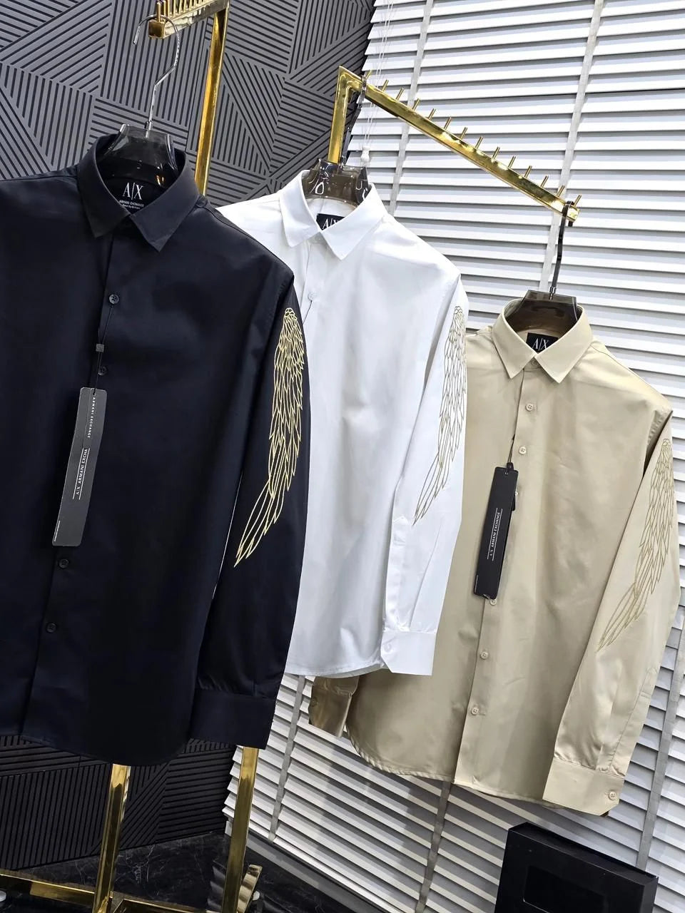 ARM*NI EXCH*NGE || Men's Wing Embroidered Long-Sleeve Slim Fit Shirt