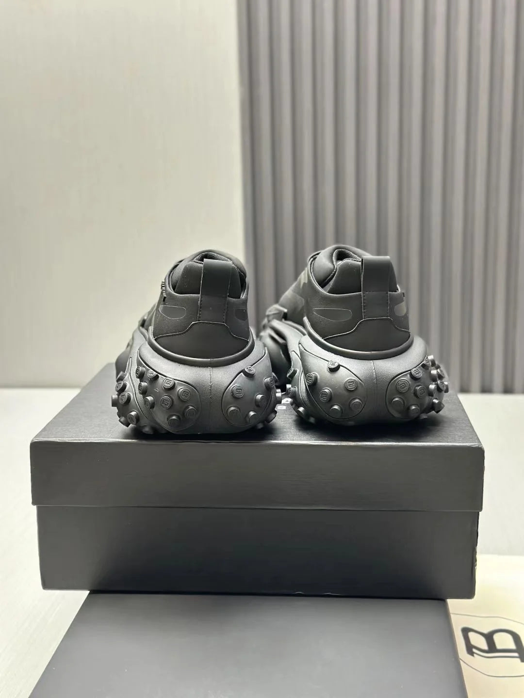 BALMAIN || Unicorn Low-Top Sneakers in Neoprene and Leather – Matte Black