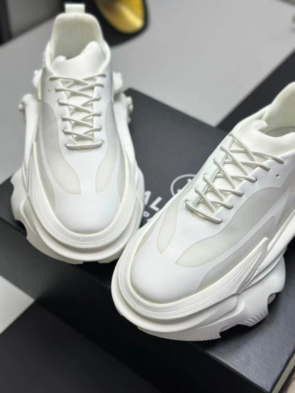 BALMAIN || Unicorn Low-Top Sneakers in Neoprene and Calfskin – Triple White