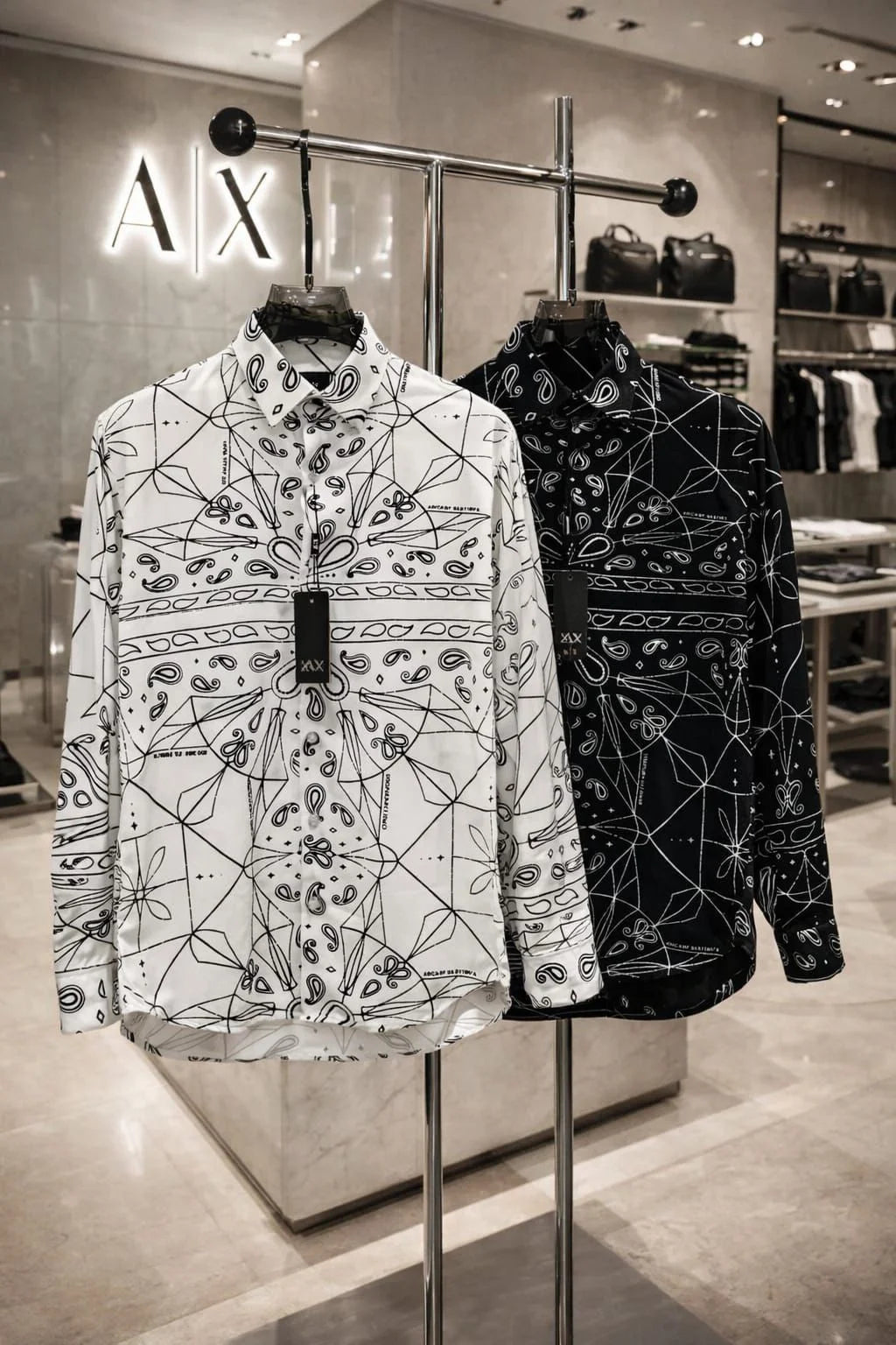 ARM*NI EXCH*NGE || Men's Bandana Geometric Print Long-Sleeve Shirt