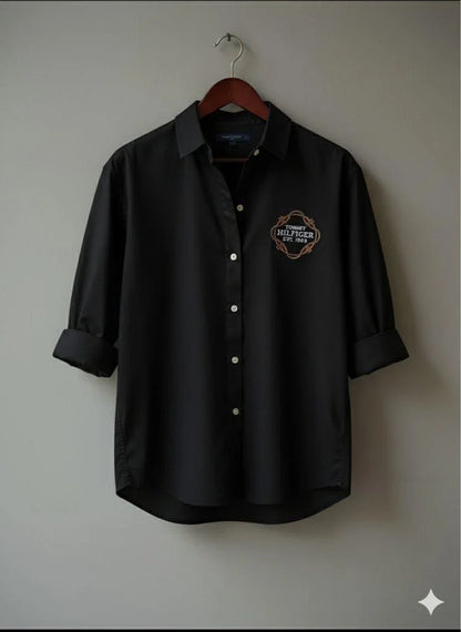 TOMMY HILFIGER || Women’s Heritage Logo Shirt – Relaxed Fit Cotton Button-Down | Classic "Est. 1985" Embroidered Blouse in Black & White
