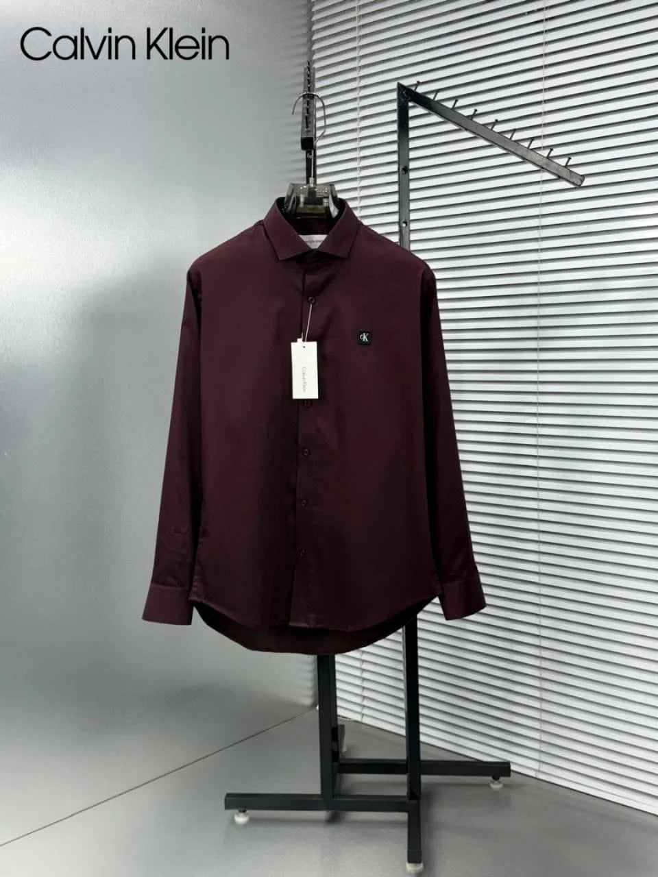 CALVIN KLIEN || Men’s Slim-Fit Liquid Cotton Dress Shirt – Premium Long Sleeve Button-Down