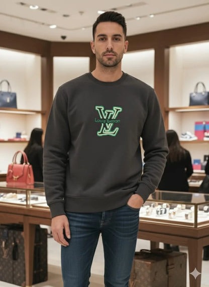 LOUIS VUITTON || Men’s Monogram Signature Long Sleeve T-Shirt – Premium Cotton Knit