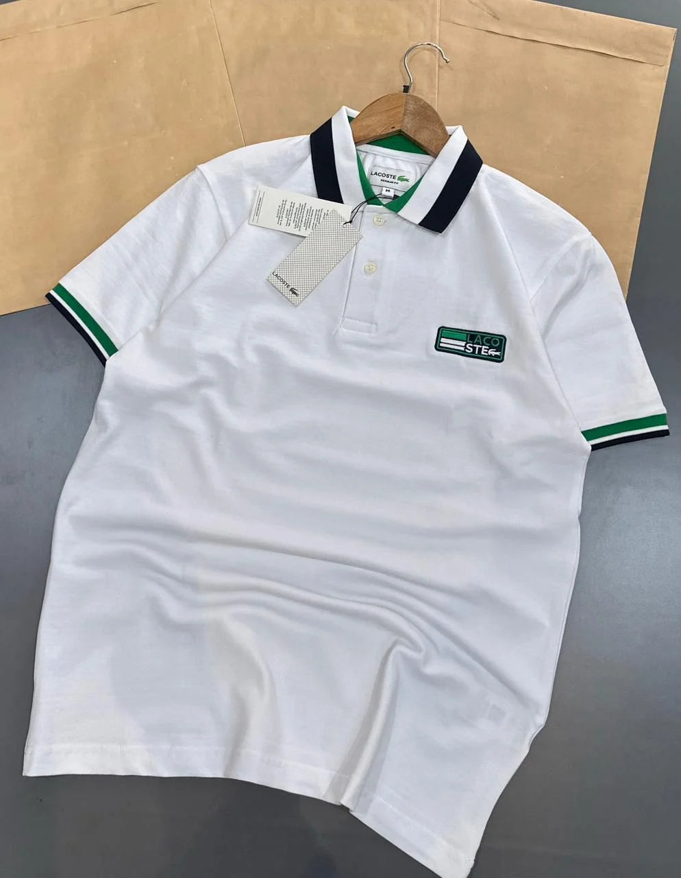 LACOSTE || Sport Men's Contrast Trim Piqué Polo Shirt – Athletic Fit