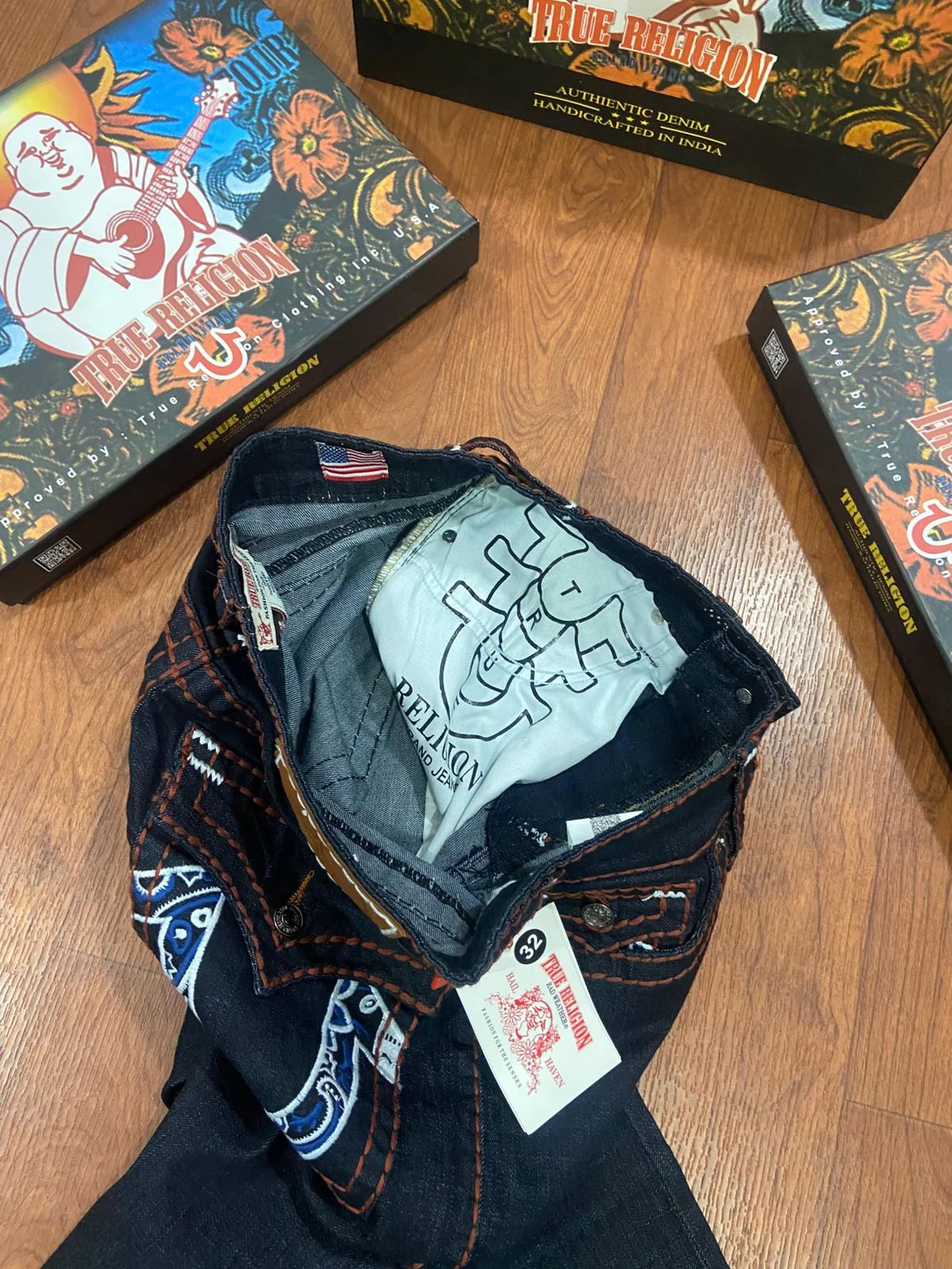 TRUE RELIGION || Men's Ricky Straight Leg Jeans – Dark Indigo with Paisley Monogram Horseshoe Stitch