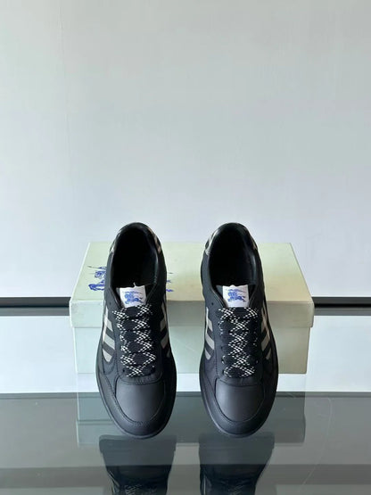 BURBERRY || Box Low-Top Leather Sneakers in Black – Equestrian Knight Design & House Check Panels