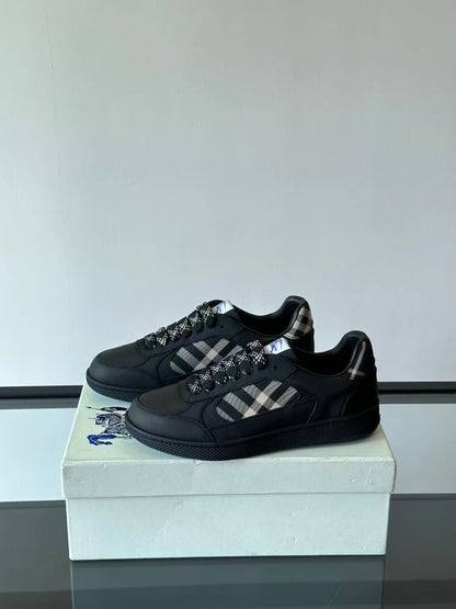 BURBERRY || Box Low-Top Leather Sneakers in Black – Equestrian Knight Design & House Check Panels