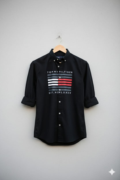 TOMMY HILFIGER || Men’s Heritage Graphic Long-Sleeve Shirt – Slim Fit Button-Down