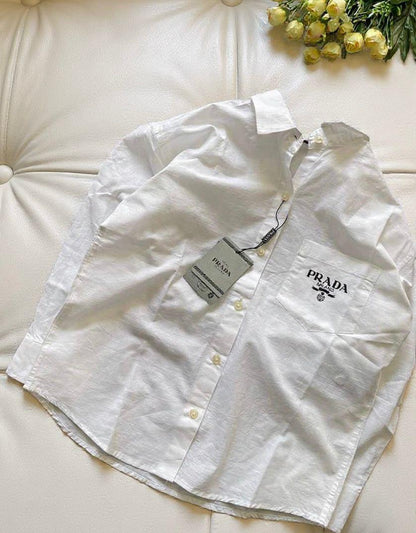 Prada White Shirt – HD Logo Zoom Detail
