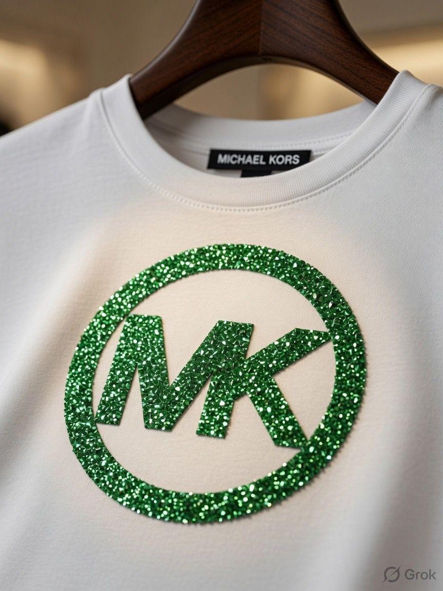 Michael Kors White Tee – Embroidery Zoom Detail	