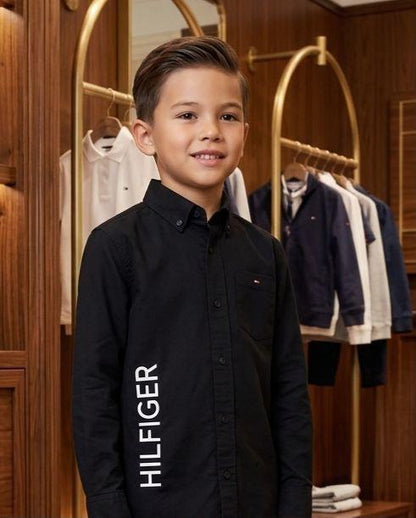 Tommy Hilfiger Kids Cotton Shirt in Black – Fabric Close-up
