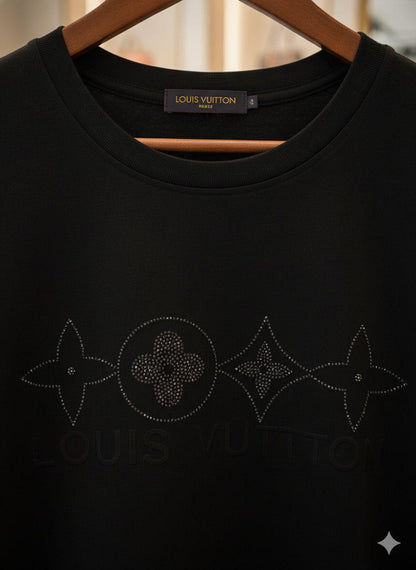 Women's Louis Vuitton black regular fit luxury T-shirt
