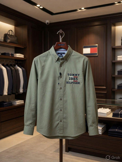 Tommy Hilfiger Kids Embroidered Oxford Shirt in Green
