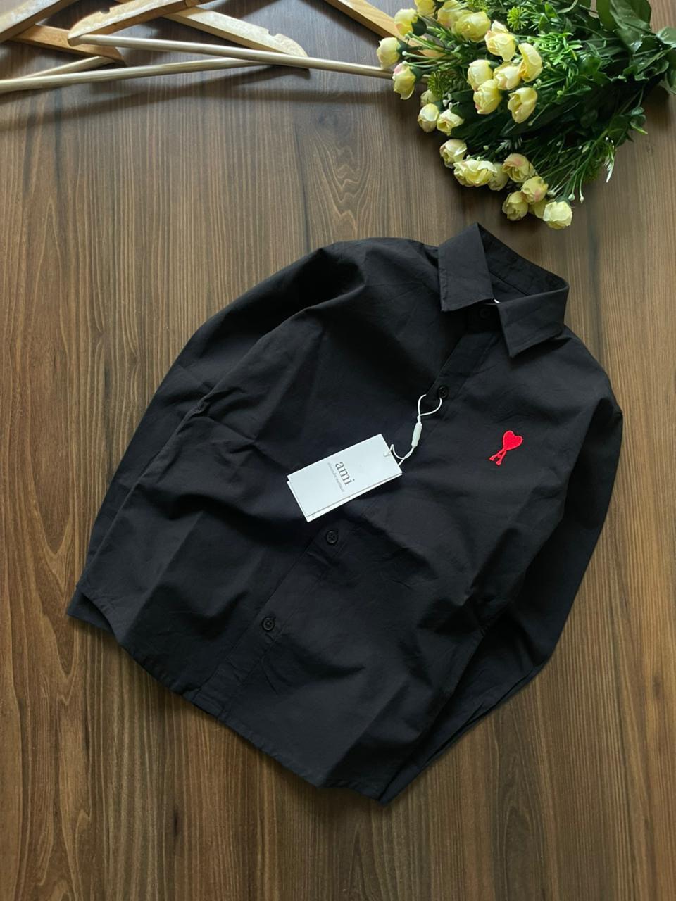 AMI Paris Kids Regular Fit Embroidered Oxford Shirt in Black
