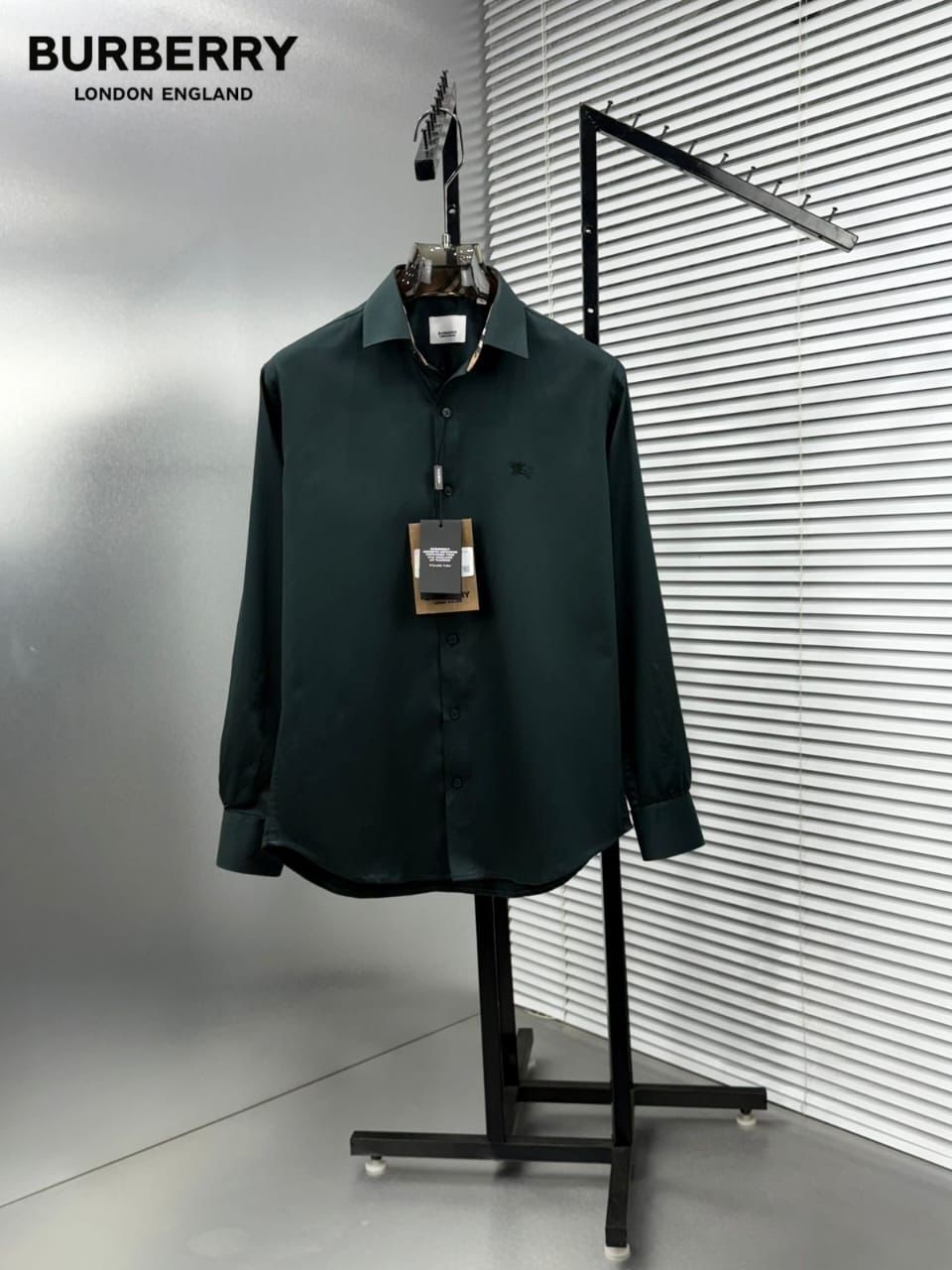 Burberry green premium cotton shirt for men
