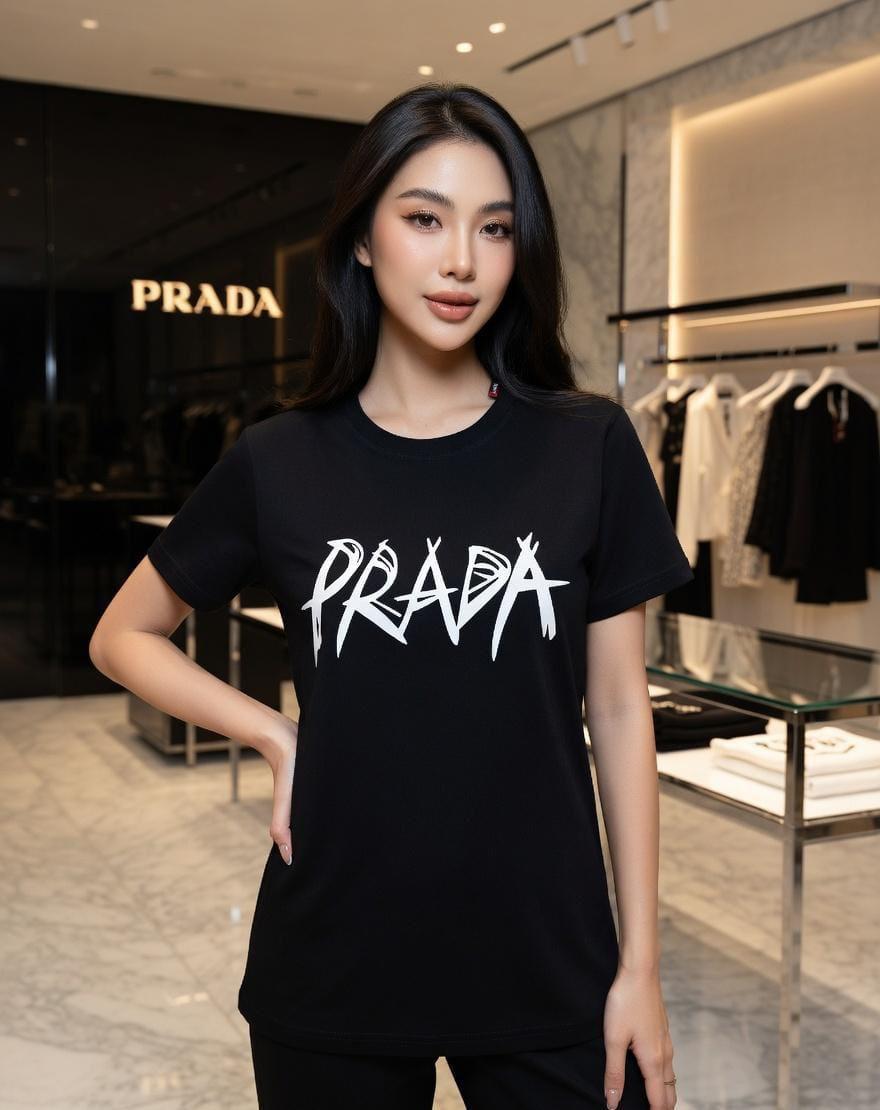 Premium Prada black cotton T-shirt for women
