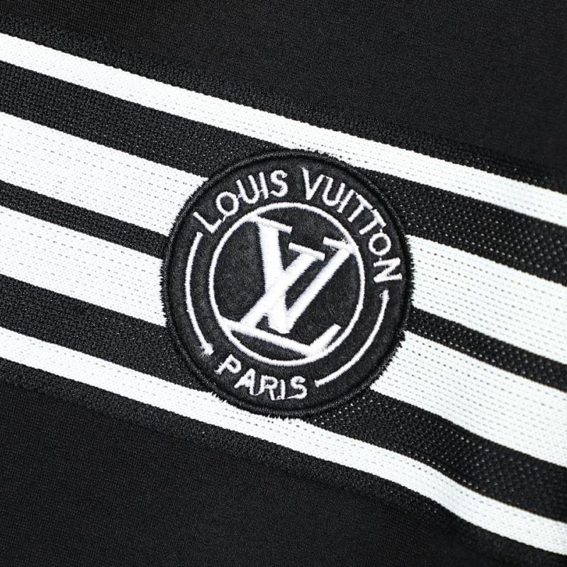 Louis Vuitton || Front Stripe Lv Signature Tracksuit For Men