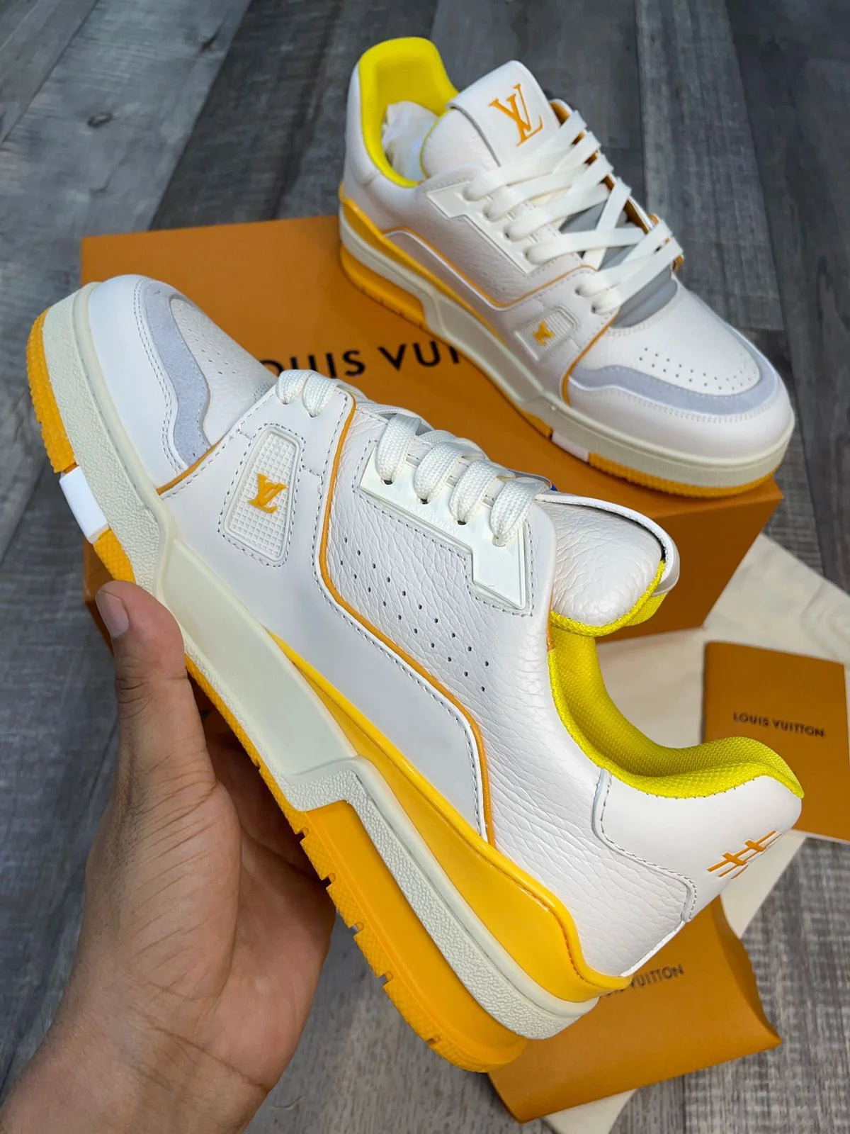 LOUIS VUITTON || LV Trainer Maxi Yellow Sneaker