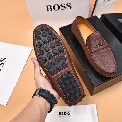 BOSS || Men's Noel Nappa-Leather Driving Moccasins With Metal Logo -  Brown