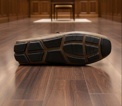 SALVATORE FERRAGAMO || Brown Pebbled Leather Gancini Loafers - FASHION MYST